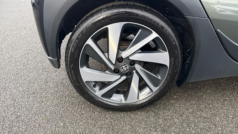 Toyota Aygo X 1.0 VVT-i Edge 5dr Auto Petrol Hatchback